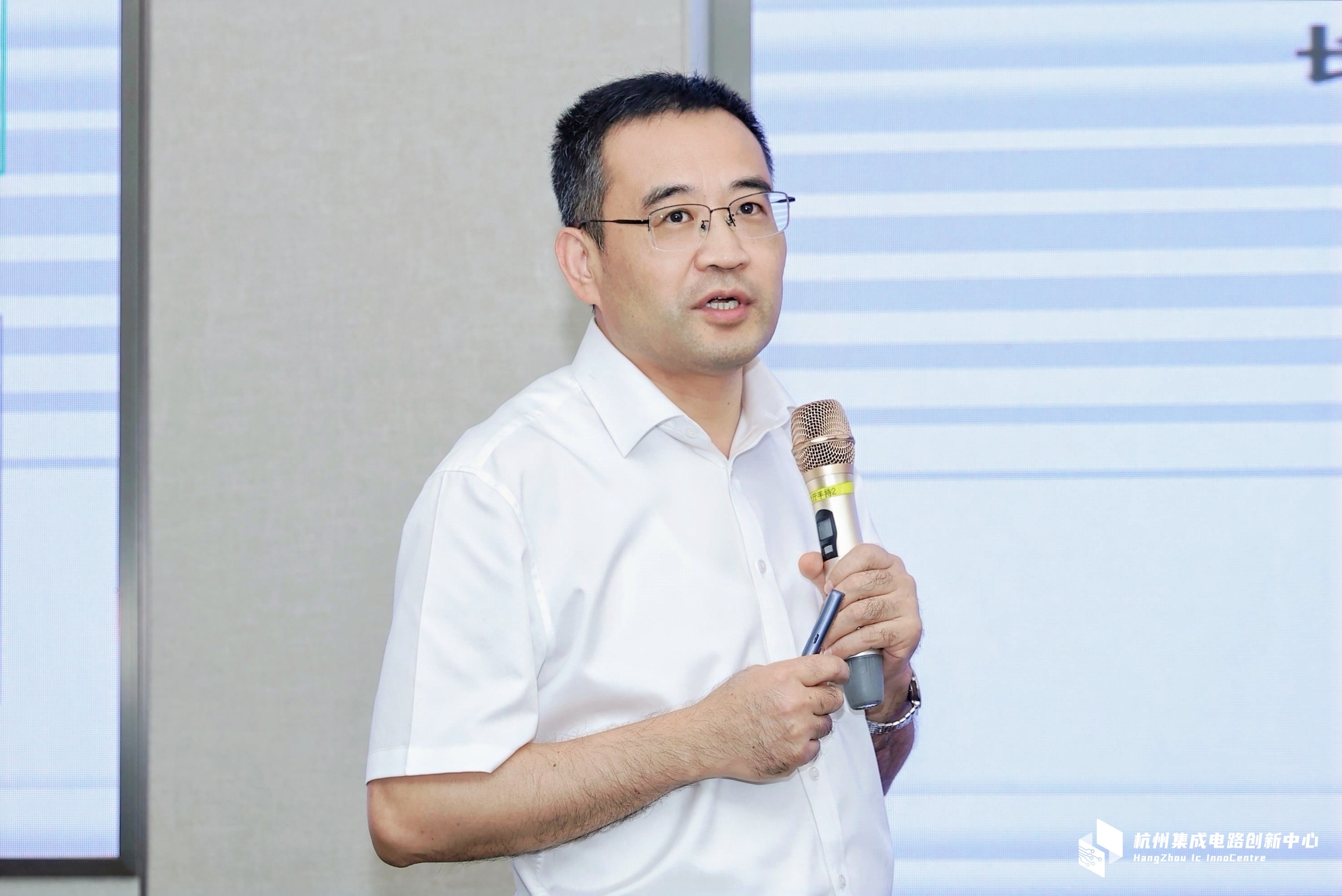 1277�Ǽʵ�����Ϸ����